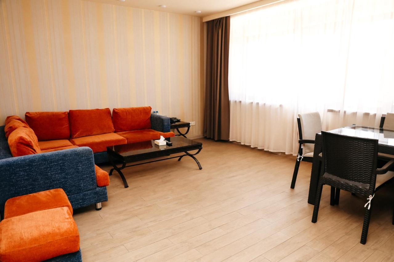 Western Bohemian Resort Sevan